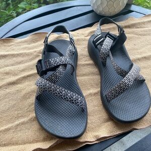 Women’s Chacos. Black and white straps. Size 9.